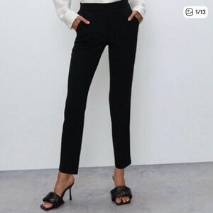 NWT Aritzia Babaton Black Ankle Pants, Conan